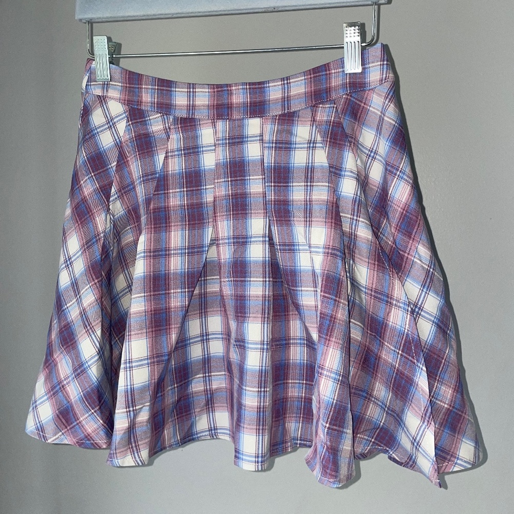 FashionNova Plaid/Pleated Mini Skirt Size Small
